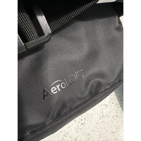 Aeroloft Ray Ban Meta Anywhere Belt Shoulder Waist Bag Travel Unisex Black NWT - Picture 3 of 9